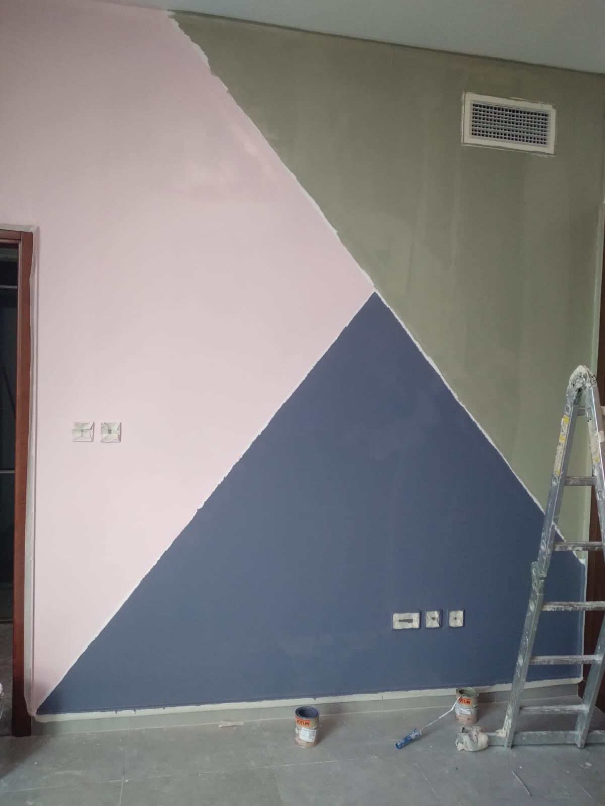 YY Paint and Maintenance project photo 10